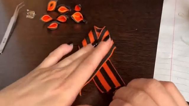 «Георгиевская лента» мастер класс по созданию памятной символики, посвящённой 75 летию Победы смотреть онлайн