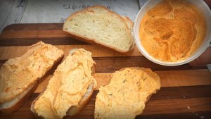 Намазка из кабачков с творогом, сладким перцем и морковью / Вкусные бутеры!