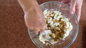 Сырники с изюмом в духовке.