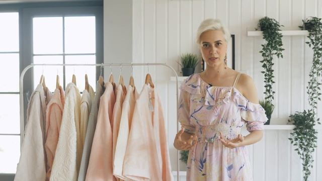 Стилист Мирослава Лепская о выборе банного халата смотреть онлайн