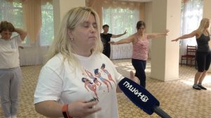 Грация и пластика: как проходят занятия по восточным танцам в клубе «Активное долголетие»
