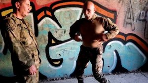 Наработка удара локтем в различных ситуациях.В.Н.Крючков