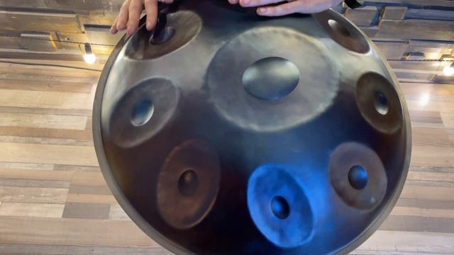 Слушать игру на Ханге. Звучание Хэндпан МИ МИНОР КУРД (E MINOR KURD), от мастерской "BODHI" смотреть онлайн