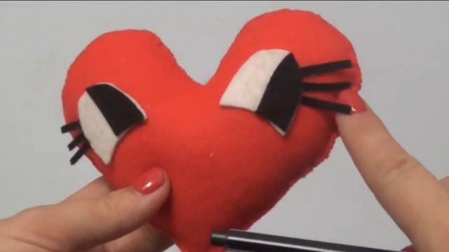 DIY Сердце-магнит из фетра. Мастер-класс.Подарок на 14 февраля. День всех влюбленных.