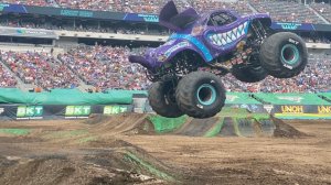 Monster Jam Ист-Резерфорд 2021 Monster Mutt Далматинская ГАЛАКТИКА