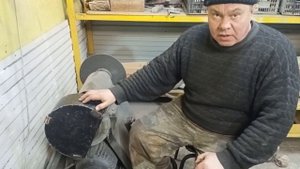 Важно! Защитный кожух на наждак.