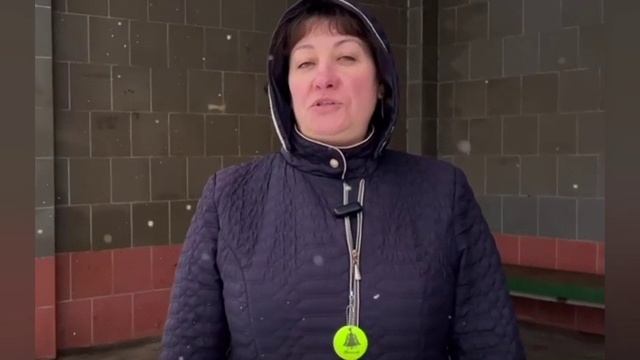 Город Мелитополь украшают к Новому году. Она ждёт, ждёт и надеется.
⬇️Читайте подробно в описании?