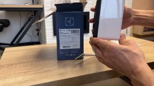 Распаковка — Электрический проточный водонагреватель Electrolux NP 6 Aquatronic 2.0