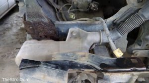 █ Что под БАМПЕРОМ // ПЕРЕДНИЙ БАМПЕР  Mitsubishi Pajero Sport // Демонтаж бампера