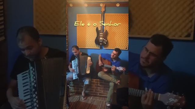 ele é exaltado Cover Instrumental Enrique e Mateus