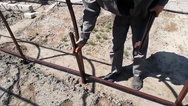 Самая простая теплица из поликарбоната