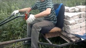 ✔️ В деревне сделал сам прицеп для мотоблока  из запчастей жигули.