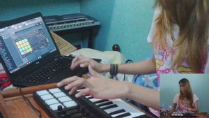 Распаковка Panda Mini Unboxing, настройка в FL Studio и кавер на Scars To Your Beautiful