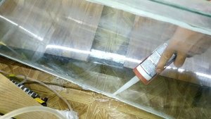 Ремонт аквариума своими руками, прям на месте