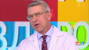 Совет за минуту: полезно ли писать левой рукой. Жить здорово! Фрагмент выпуска от 13.02.2019