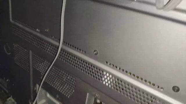 Что можно найти на мусорках Санкт-Петербурга? Заработок на мусоре! смотреть онлайн