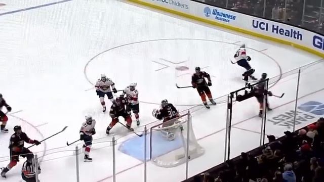 Смешные, курьезные и забавные моменты в хоккее NHL. смотреть онлайн