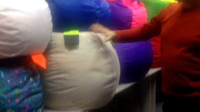 Презентация наших кресел-мешков. Магазин "Bean Bag" смотреть онлайн