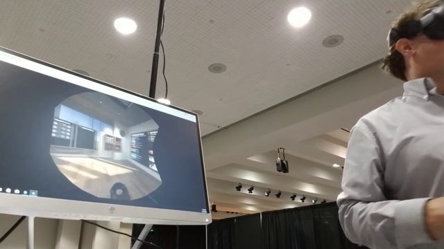 MacBook Pro egpu with boot camp and THX 1070 at NYVR Expo Habits Center. смотреть онлайн