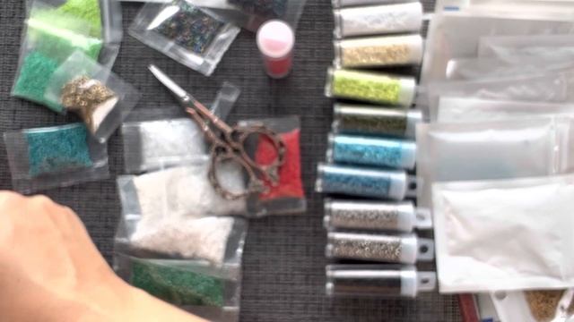 Обзор бисера с AliExpress со ссылками и сравнение с японским бисером.