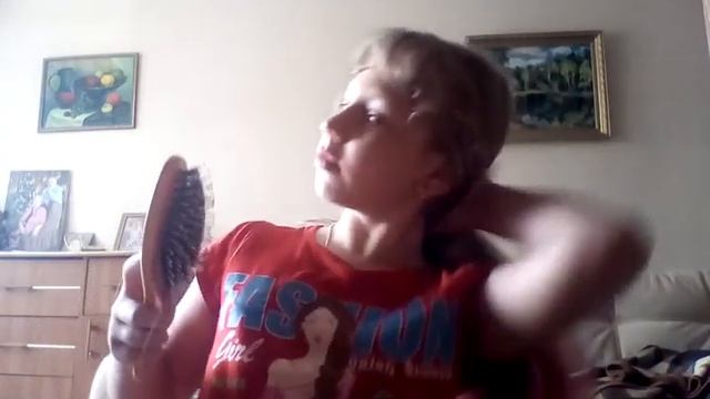 Как быстро расчесать волосы