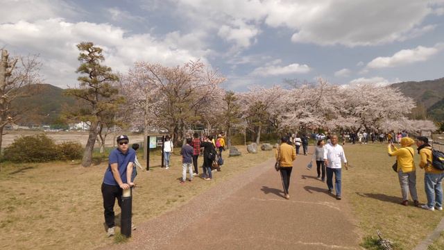 4K・ Полет и прогулка на озере Фудзи Кавагутико смотреть онлайн
