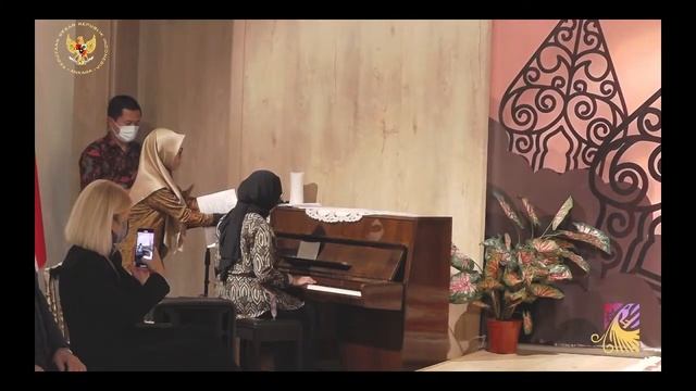 Tarian Indonesia dan Turki berpadu dalam INDONESIAN NIGHT | KBRI Ankara смотреть онлайн