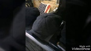 С чем носить кепку хулиганку