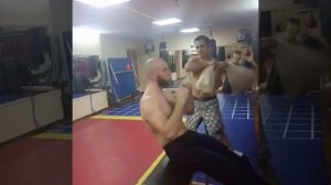 Как Руслан Гусейнов готовится к боям