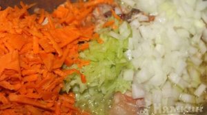 Рис с тушеной капустой и мясом