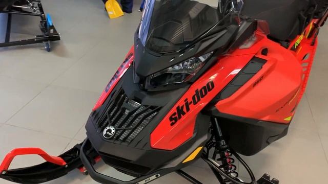 Обзор нового снегохода Ski-Doo Expedition Extreme 850 смотреть онлайн