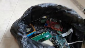 Самые дорогие радиодетали с мусорки. Закупил радио плат у Дедушки радиолюбителя.  #Обзор.