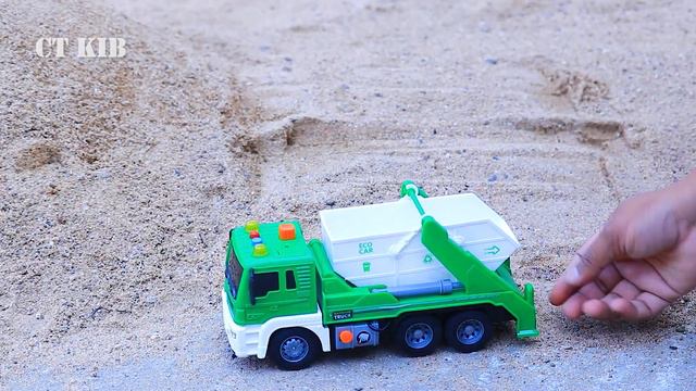 Dump Truck vs Excavator, Tata Dump Truck Accidents Big Pit Pulling Out John Deere And Ford Tractor смотреть онлайн