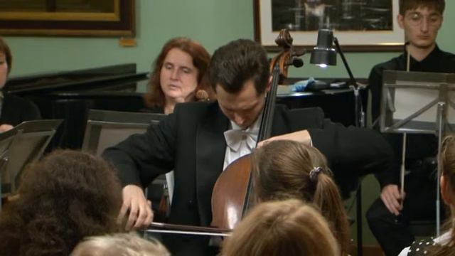 Eugene Prokoshin plays Haydn Cello Concerto in D Major with Cantus firmus orchestra HQ Video.