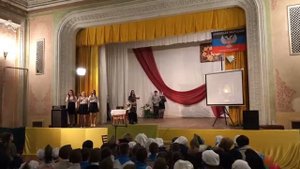 Инсценировки военно-патриотической песни "Огонек". Школа 92, Советский район, г. Макеевка