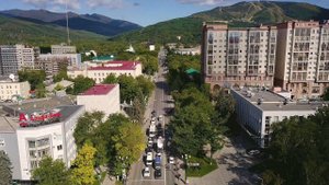 Южно-Сахалинск. Коммунистический проспект и улица Горького.