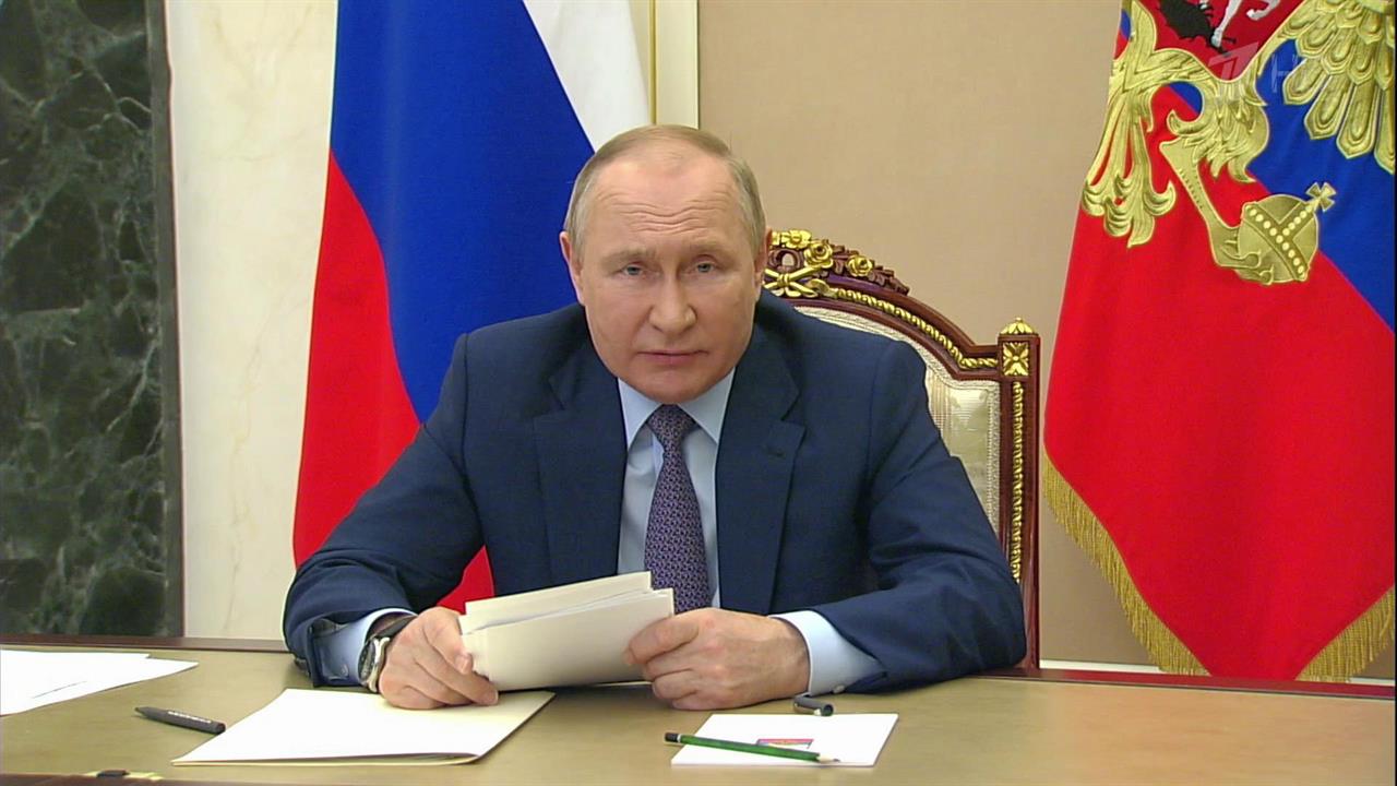 Владимир Путин об антироссийских санкциях как орудии экономического самоубийства Запада