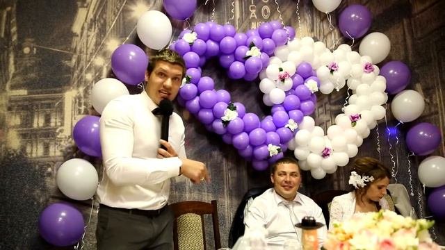 Ведущий Денис Назаренко (live)