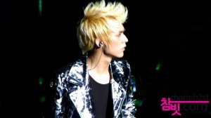 [FANCAM] 110218 BEAST Dongwoon "I'm Sorry" - Beast Encore Concert