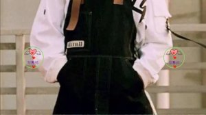 肖战、王一博税务问题引爆舆论，真相有待考证 #王一博 #Wángyībó #WangYibo #Вангибо #ワンイーボ #หวังอี้ป๋อ #1黎春郑