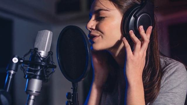 Как улучшить качество связи видеоконференции