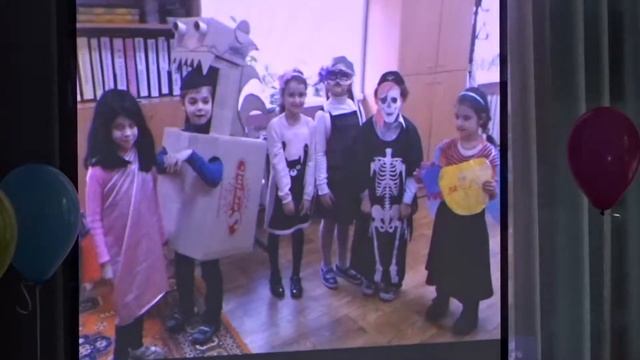 Праздник букваря и сидура в школе Хабад. 1 часть смотреть онлайн