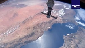 Кадры с МКС от космонавта Олега Артемьева