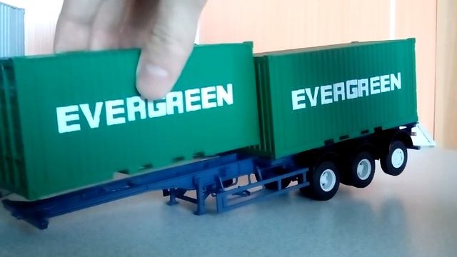 Маз-6422 с п/п контейнеровоз Маз-938920 "Автоистория(Аист)" 1:43 смотреть онлайн