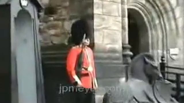 Scotland travel: Edinburgh Castle смотреть онлайн