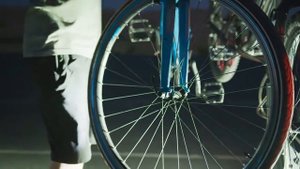 НОВЫЕ ГАДЖЕТЫ ДЛЯ ВЕЛОСИПЕДА, КОТОРЫЕ ВЫ ЗАХОТИТЕ КУПИТЬ.mp4