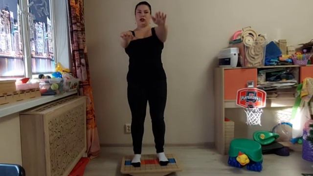 Топ 10 с доской Бильгоу. В описании вас ждет методичка и 30 упражнений на доске. смотреть онлайн