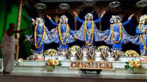 Панчи-Таттва Арати