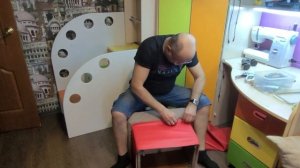 37. Обшиваем пуфик. Каждый сможет.