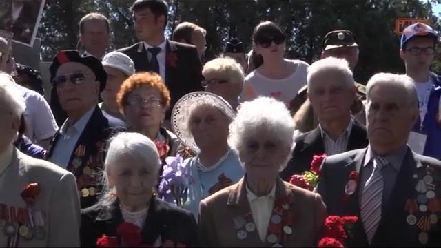 В Севастополе прошел традиционный музейный праздник «Знамена Славы» смотреть онлайн